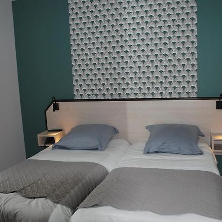 Hotel Des Voyageurs Bellevue-la-Montagne ภายนอก รูปภาพ