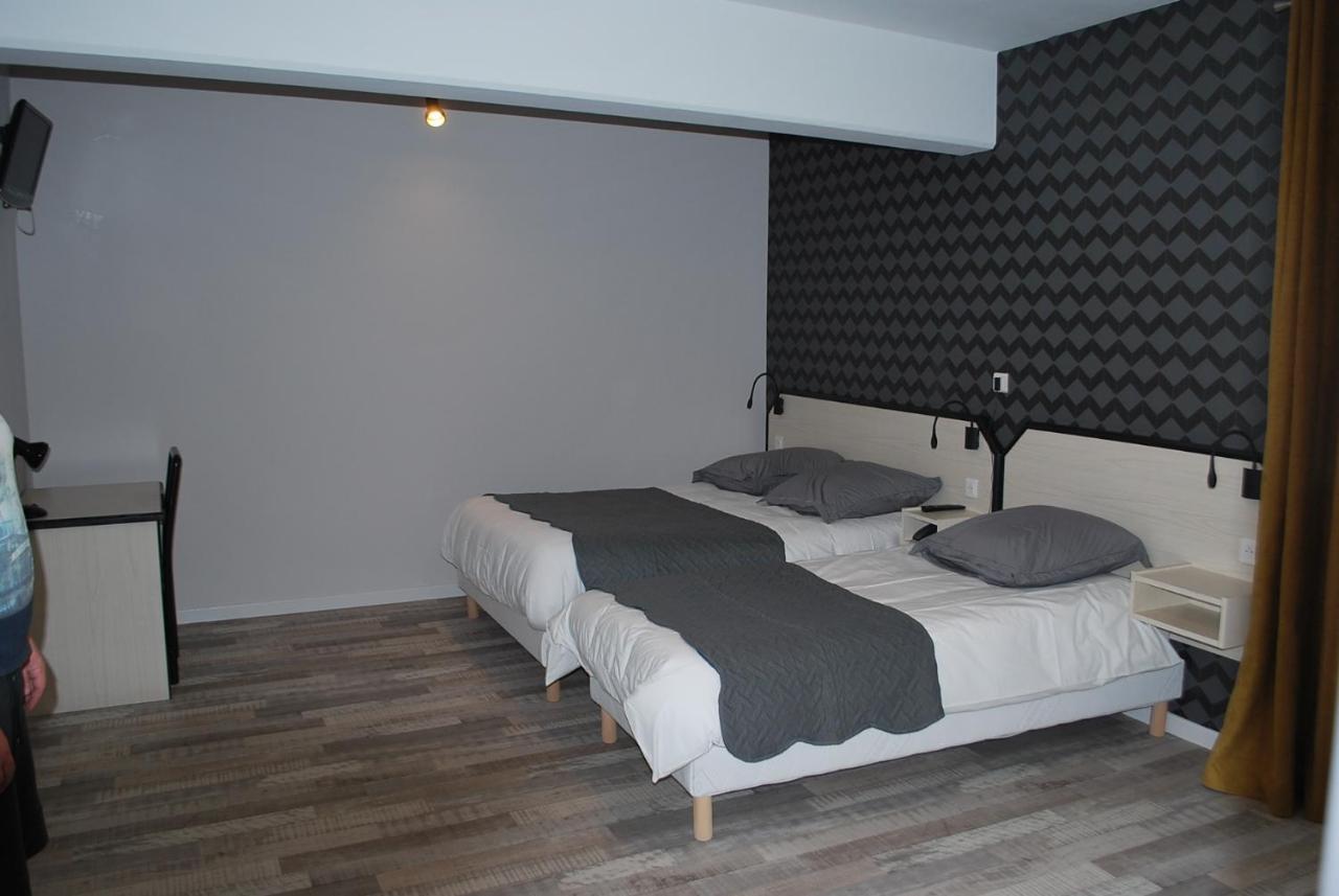 Hotel Des Voyageurs Bellevue-la-Montagne ภายนอก รูปภาพ